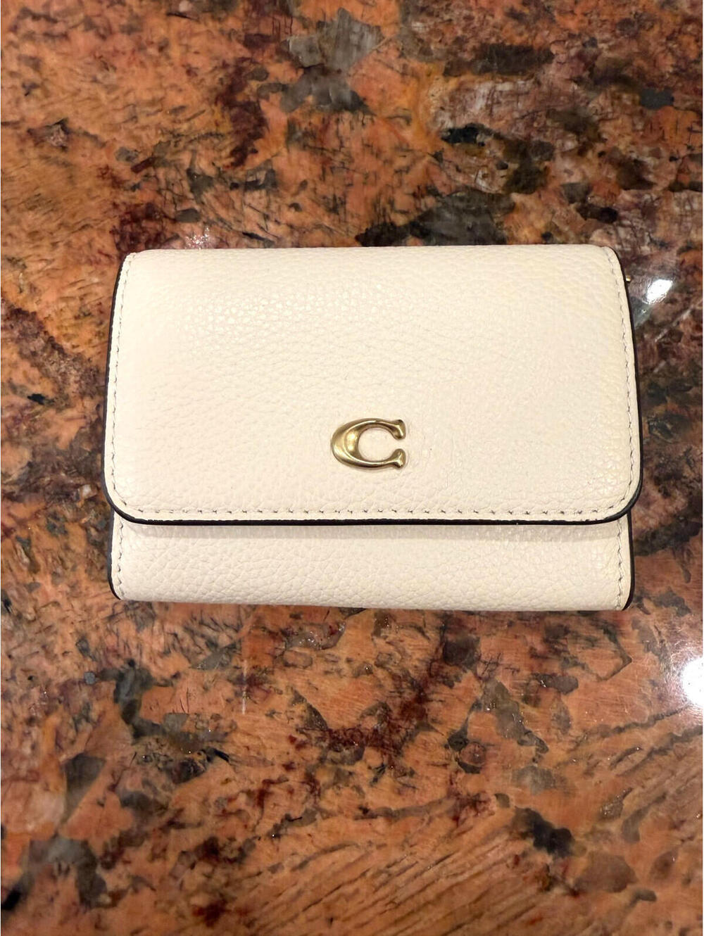 COACH Essential Mini Trifold Wallet in Chalk polished pebble leather
